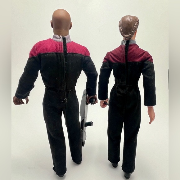 Captain Janeway of Star Trek Voyager & Captain Sisko of Deep Space 9 12” Dolls - Picture 2 of 11